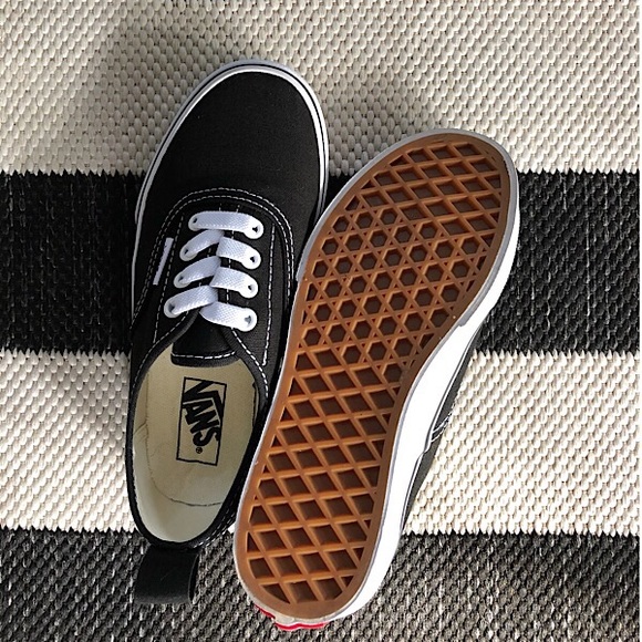 vans authentic laces